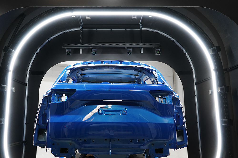 Tunnel for automatic defect detection