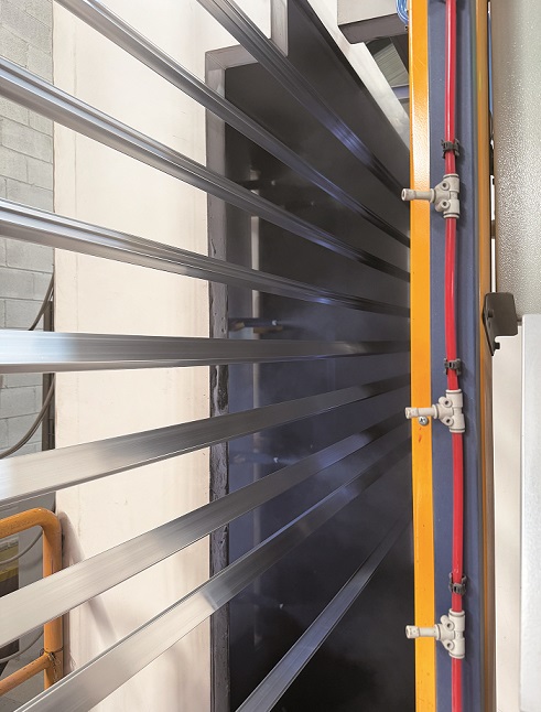 The coating application phase. © ipcm