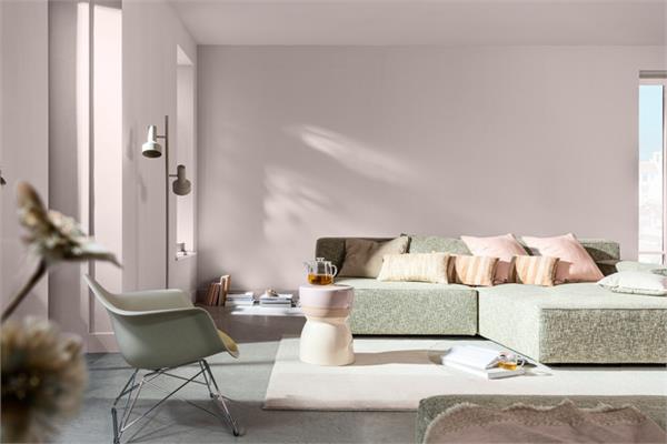 AkzoNobel 2024 Colour of the Year Sweet Embrace applied on the walls of a living room
