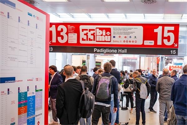 Ingresso ai padiglioni della fiera BI-MU