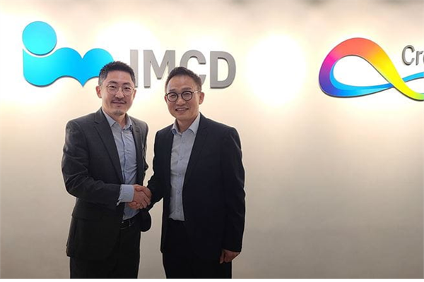 The managing director of IMCD Korea and the CEO of Needfill on the acqusition of Needfill by IMCD