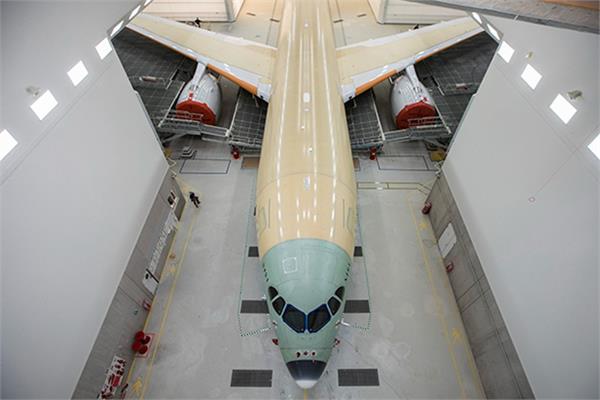 A coated aircraft from Satys