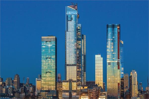 an image of the Hudson Yards coated with the new products of PPG, showcased at the next editon of METALCOM 