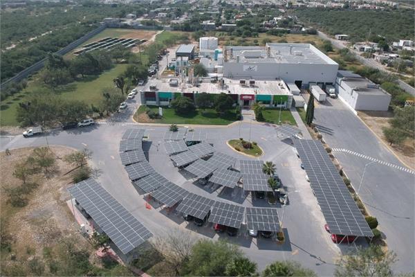 Solar panels in the North American facility of AkzoNobel